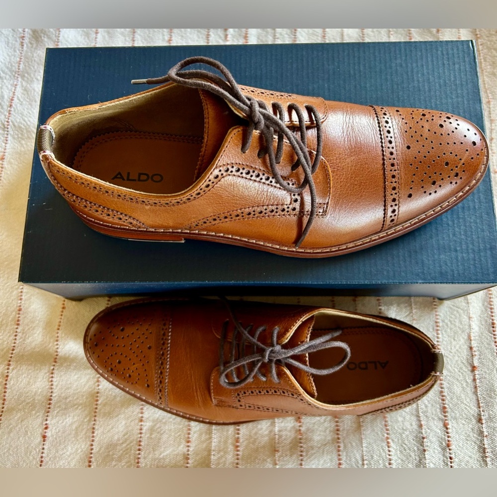 Aldo Men’s Tan Leather Brogue Oxfords. Size 8. Worn once, like new.